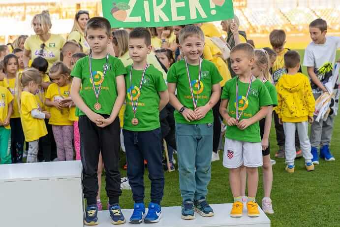 OLIMPIJCI-PRVACI - slika broj: 16